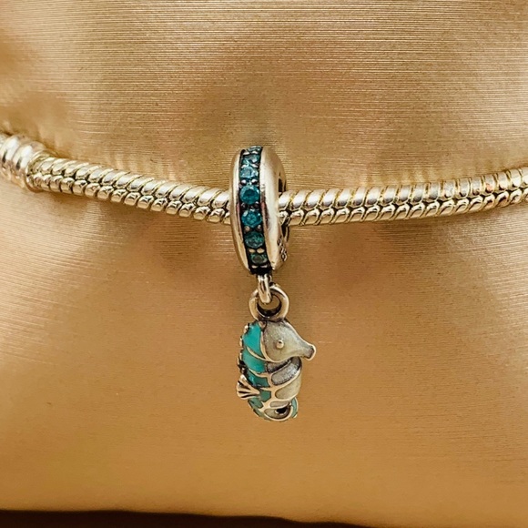 EUC Pandora 791311MCZ Sterling Silver Tropical Seahorse Animal Dangle Charm - Picture 3 of 7
